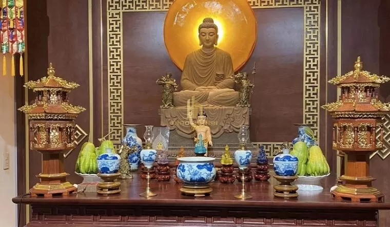 Bàn thờ Phật nên đặt ở đâu trong nhà